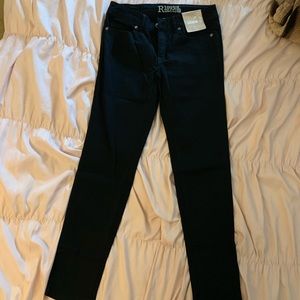 New black jeans size 2